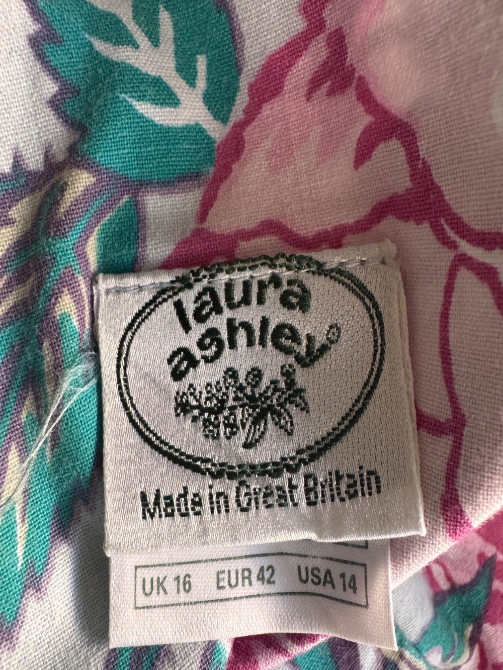 VINTAGE LAURA ASHLEY SLEEVELESS DRESS IN SIZE 14 - Picture 11 of 12